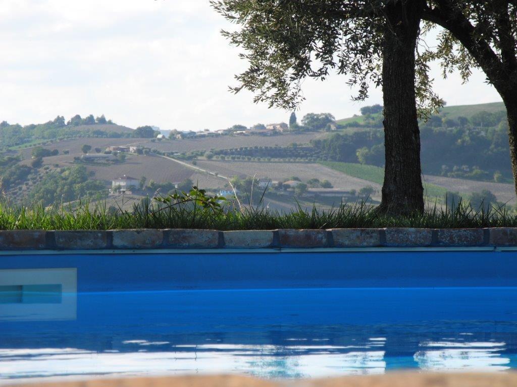 Agriturismo Eschito Hotell Montottone Eksteriør bilde
